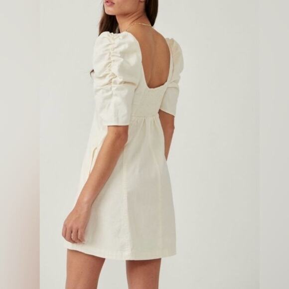 ✨ Free People✨ Cheyenne Denim Mini in Ivory - Picture 2 of 7